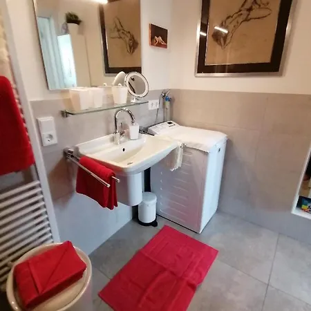 La Petite